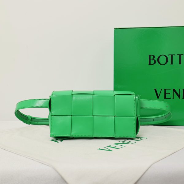 Cassette Belt Bag green