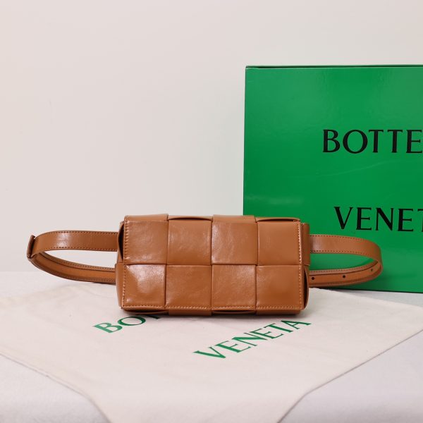 Cassette Belt Bag brown