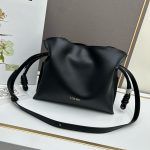 Flamenco clutch