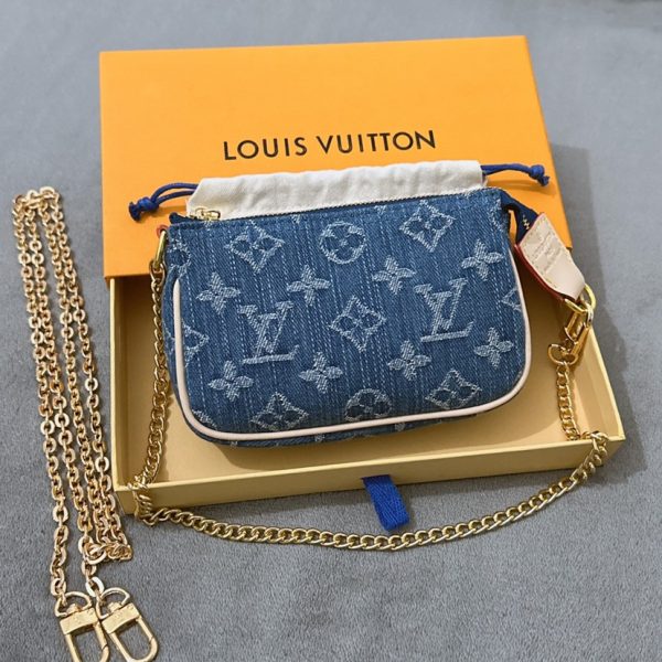 Nano Pochette F07