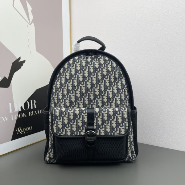 Dior 8 Backpack beige