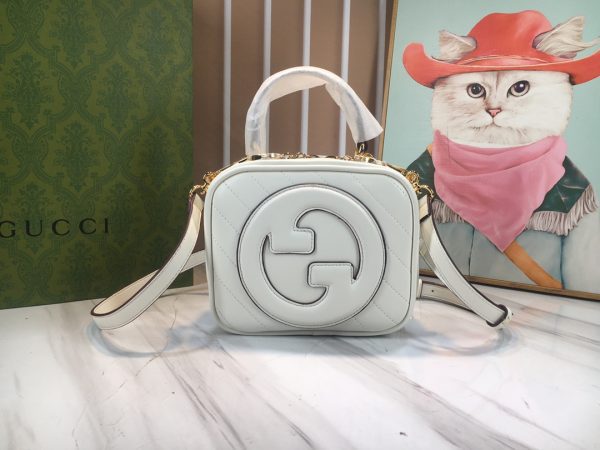 Gucci Blondie small top handle bag white