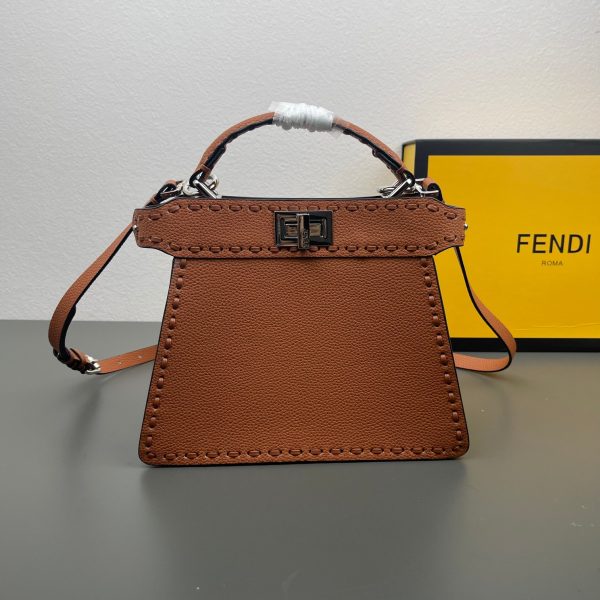 Peekaboo ISeeU Petite brown