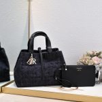 Dior Toujours