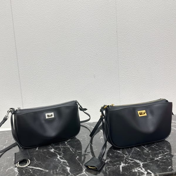 Women's Rodeo Sling Pochette