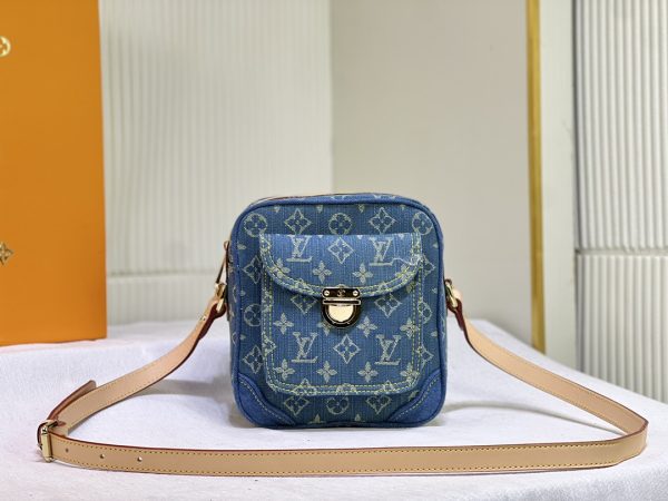 Vintage Classic Jacquard Denim Crossbody Bag