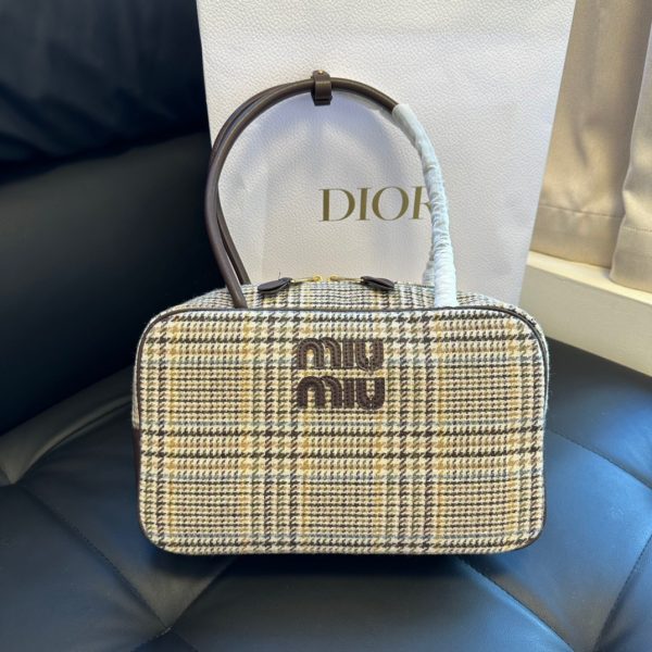 Beau corduroy top-handle bag