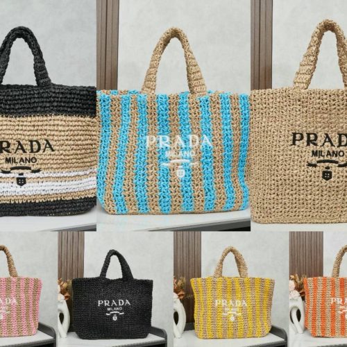 Crochet tote bag