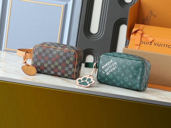 Locker Dopp Kit