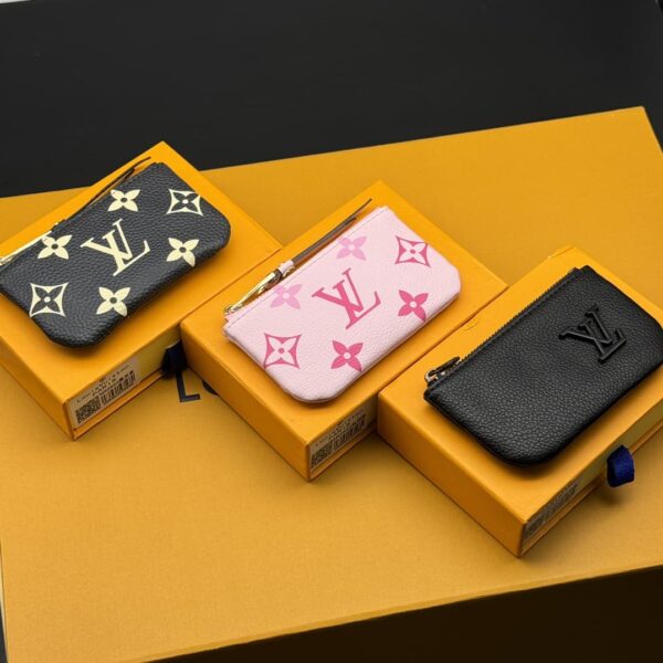 Key Pouch M80885 (1)