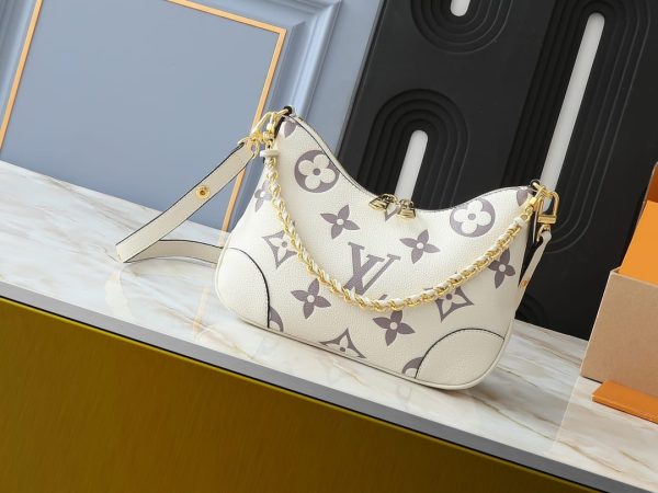 Bicolor Monogram Empreinte Leather (19)