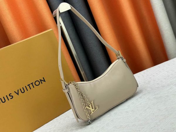 Liv Pochette (18)