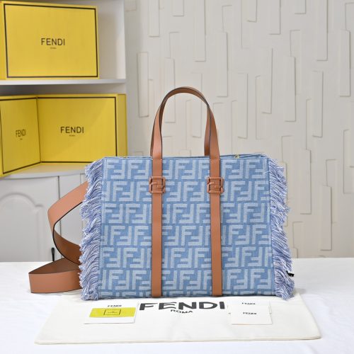 Summer Tote Blue denim-effect FF jacquard bag (1)