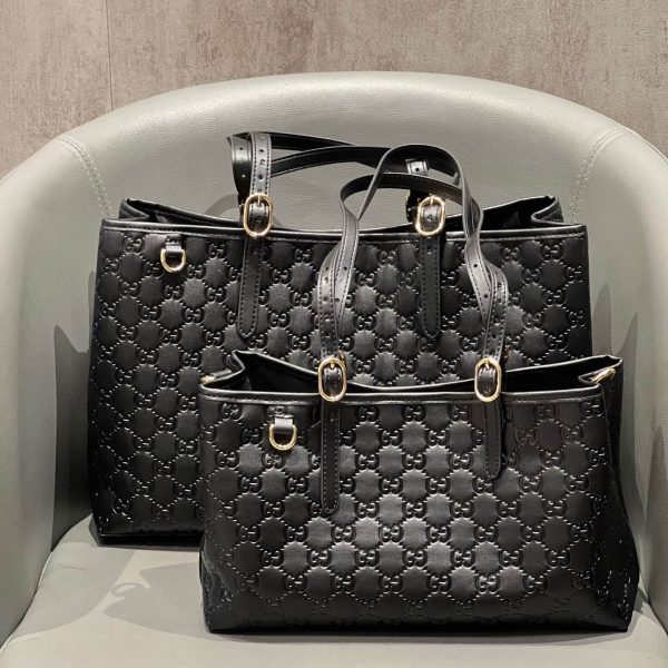 GG Emblem large tote bag (7)