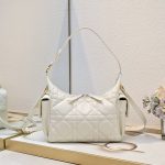 Large D-Dream Bag (10)