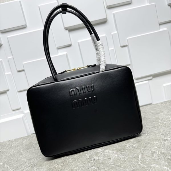 MiuMiu Leather Beau bag (19)