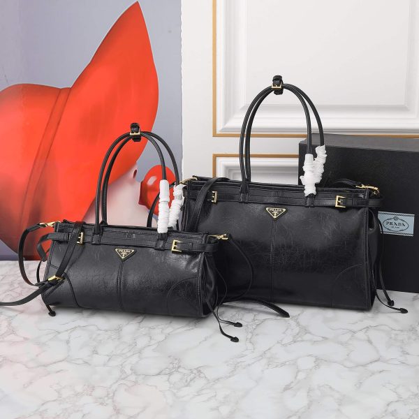 Prada Bonnie medium leather handbag (19)