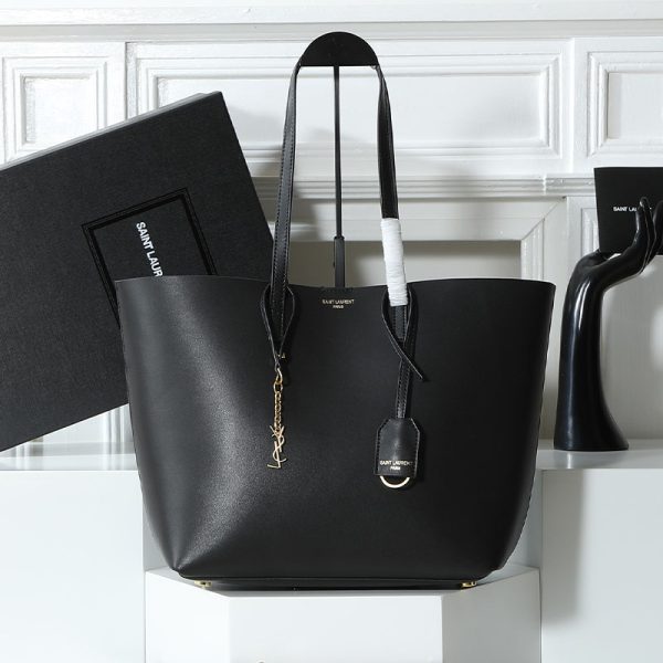 SHOPPING SAINT LAURENT IN LEATHER (10)
