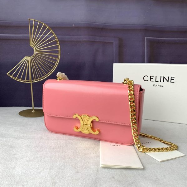 Triomphe Chain Shoulder Bag (37)