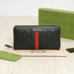 Black Ophidia zip around wallet (1)