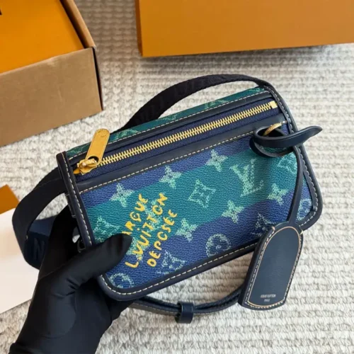 Bosphore Wearable Wallet M15173 (9)