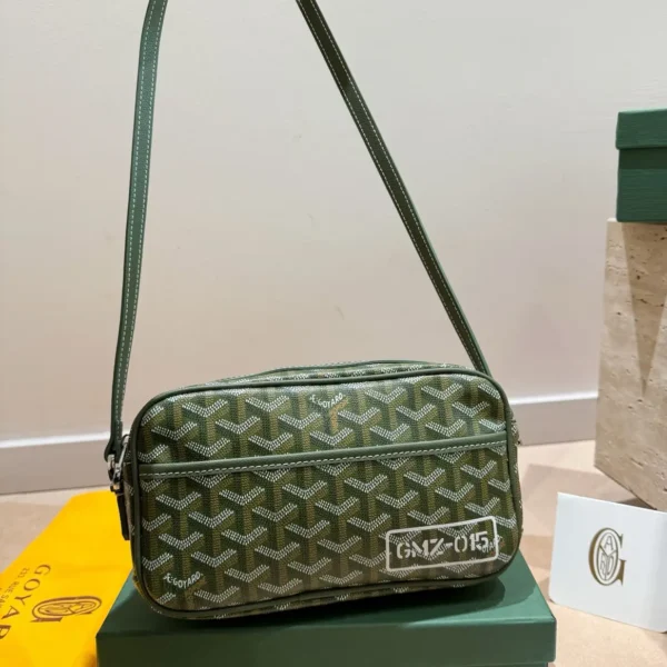 Cap-Vert PM Bag (2)