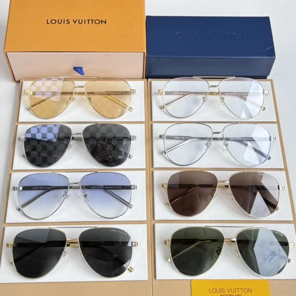 Pilot Light Sunglasses (1)