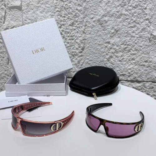 VeryDior M1U (2)