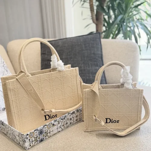 Dior Book Tote with Strap Raffia (1)