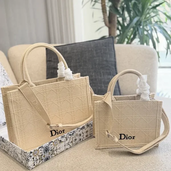 Dior Book Tote with Strap Raffia (1)