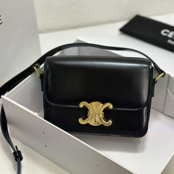 TEEN TRIOMPHE BAG