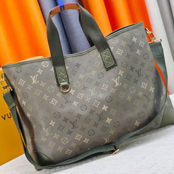 Uptown Tote
