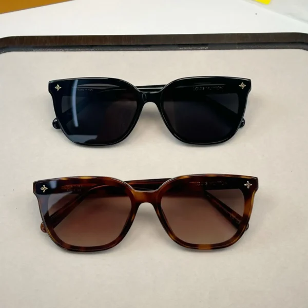 AAA-My Monogram Fame Rectangle Sunglasses with box
