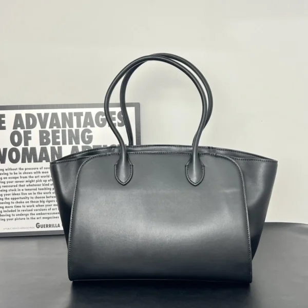 The Row Marlo 12 Smooth Leather black