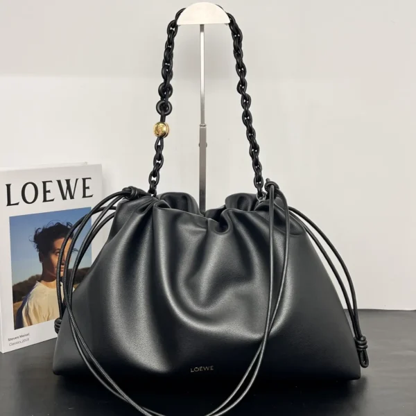 Large Flamenco purse black