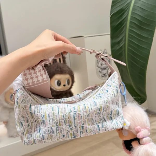 Nomad Pouch Multicolor Dior